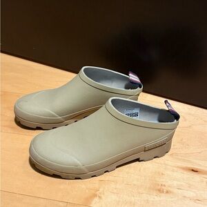 SEAVEES BODEGA CLOG IN DUNE